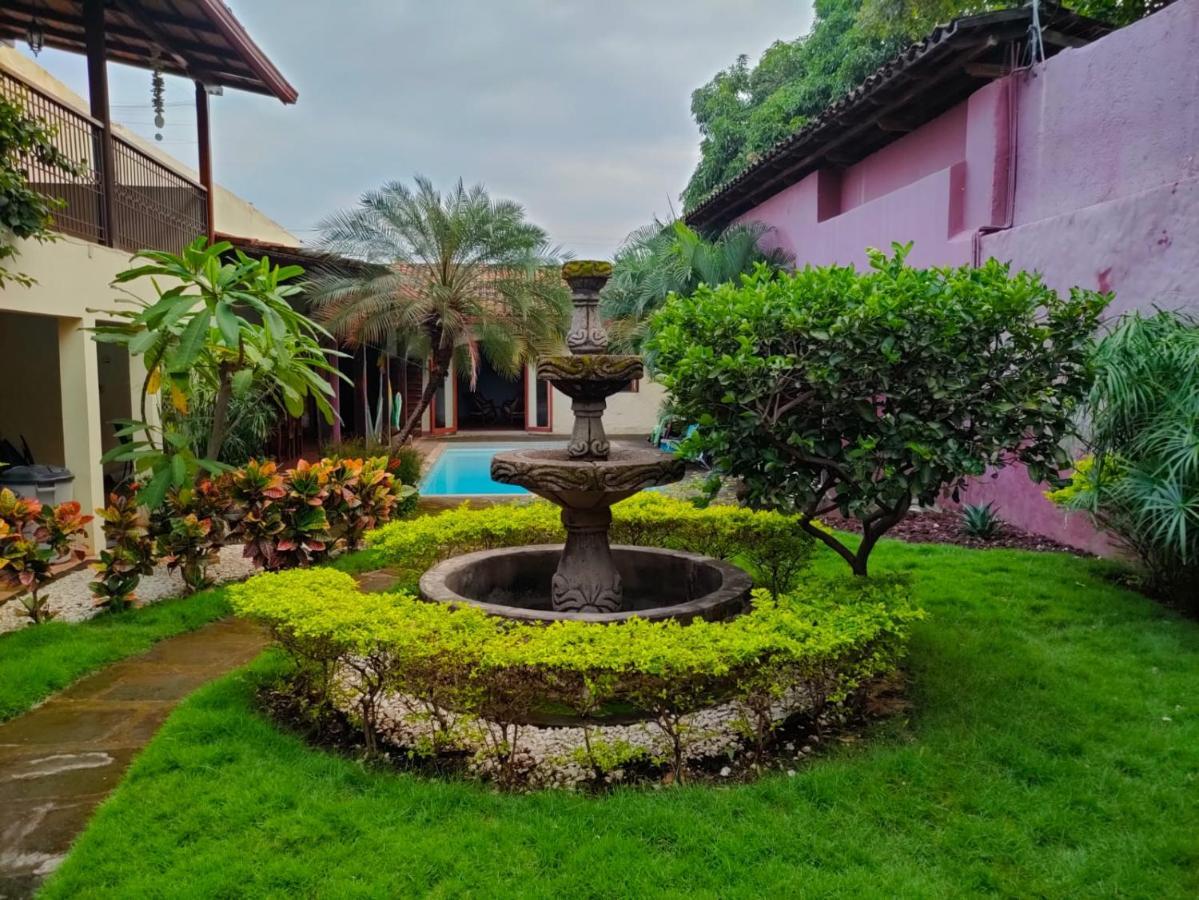 Casa Riverstone León Εξωτερικό φωτογραφία
